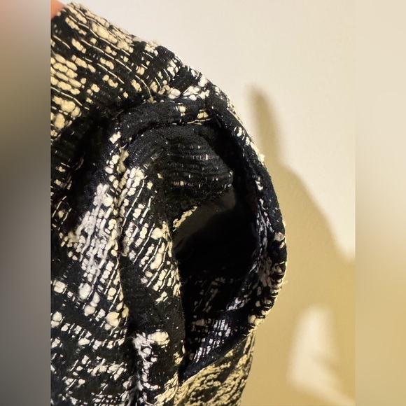 Zara Woman Black and White Women's Skirt size 5 - Picture 6 of 8